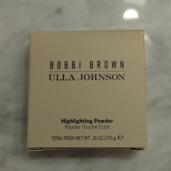 Bobbi Brown Ulla Johnson Collection Highlighting Powder in Pink Glow - Picture 3 of 6
